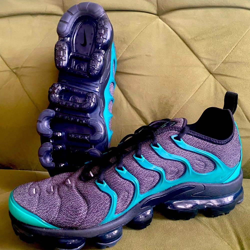 Nike Air VaporMax Plus